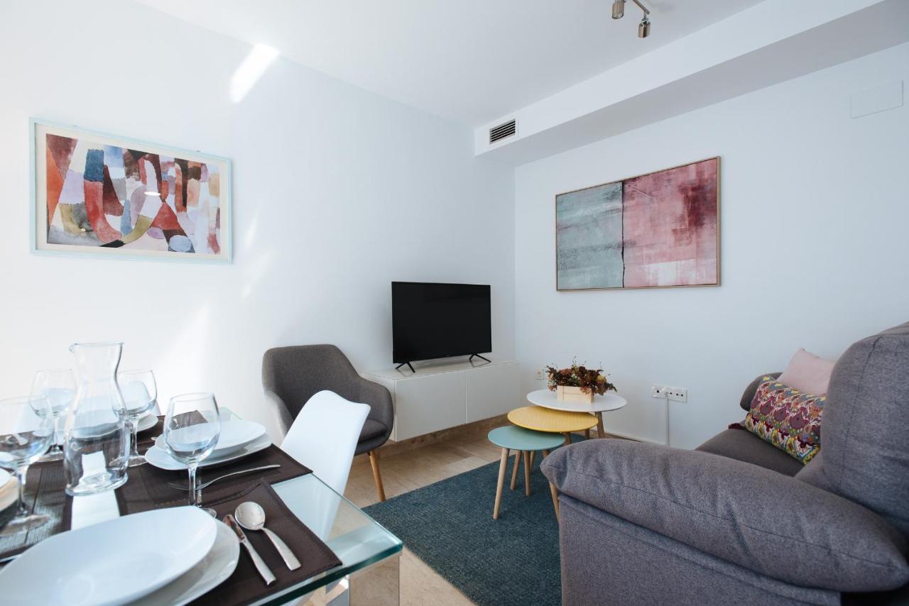 Triana Home - Free Parking Sevilla Eksteriør billede